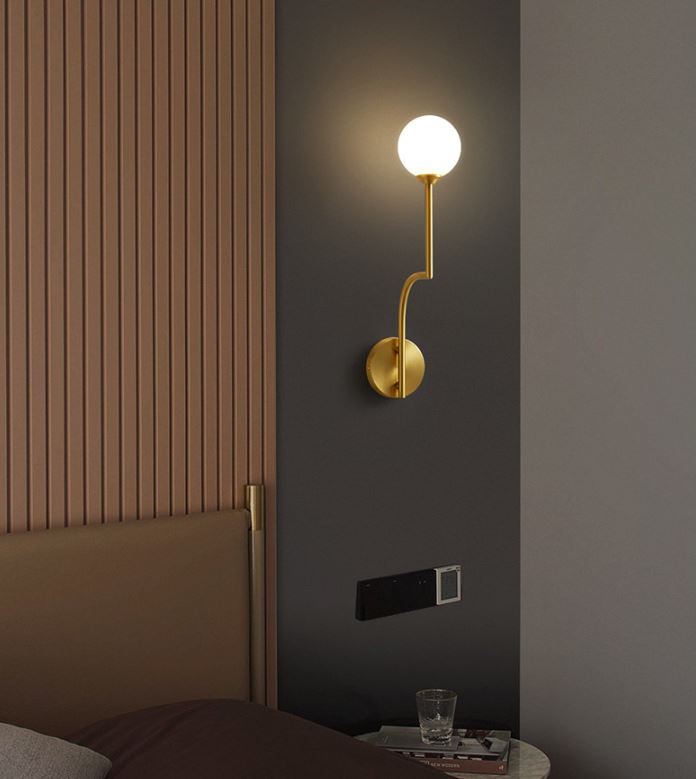 Arc Wall light