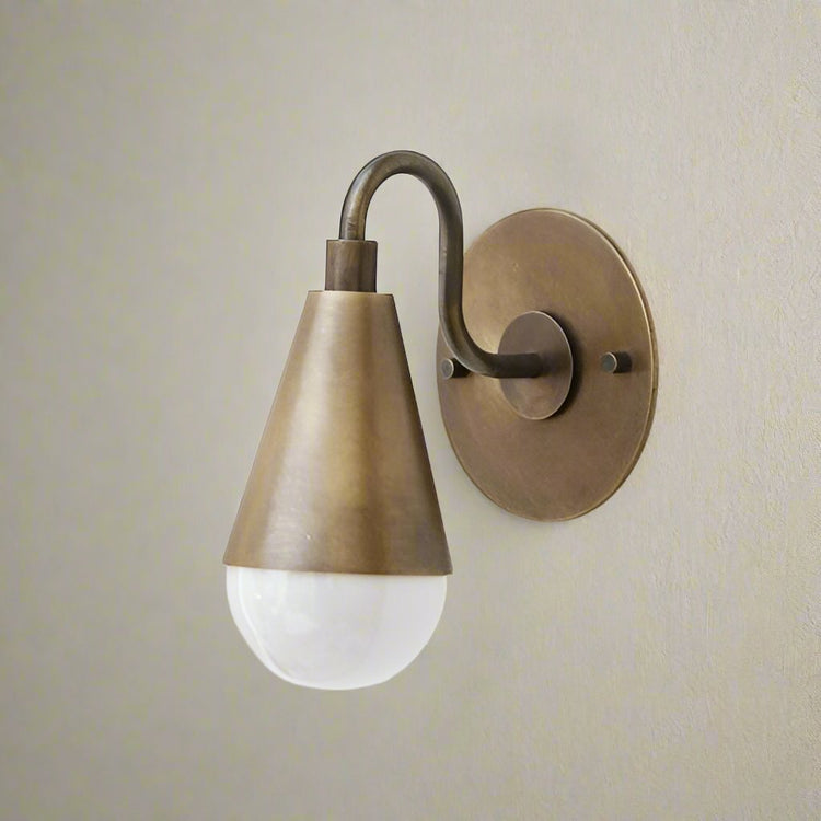 Lunn Wall Light